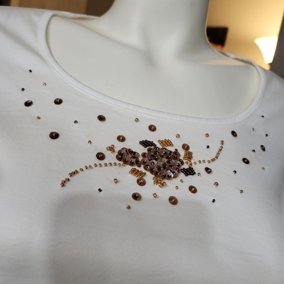 ANNE KLEIN New York - Cristal Floral T-shirts - Picture 8 of 9